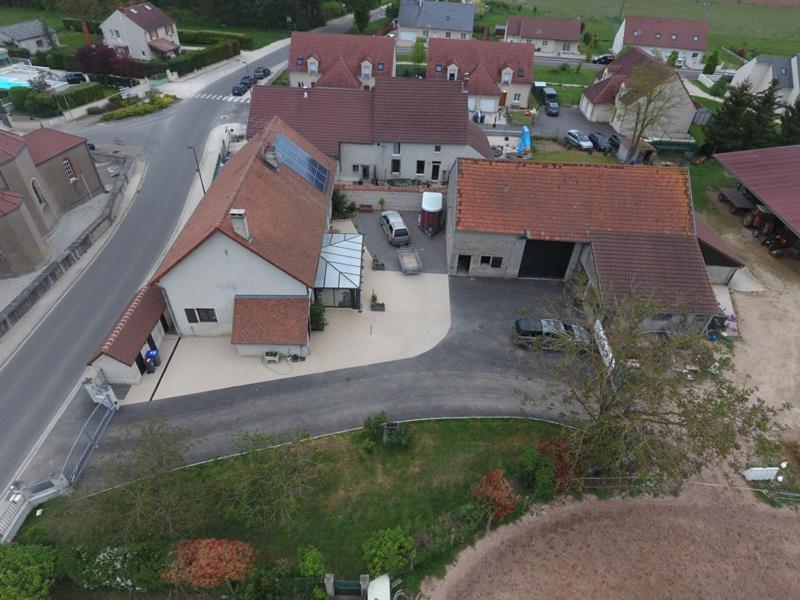 Maison d’izier Extérieur photo